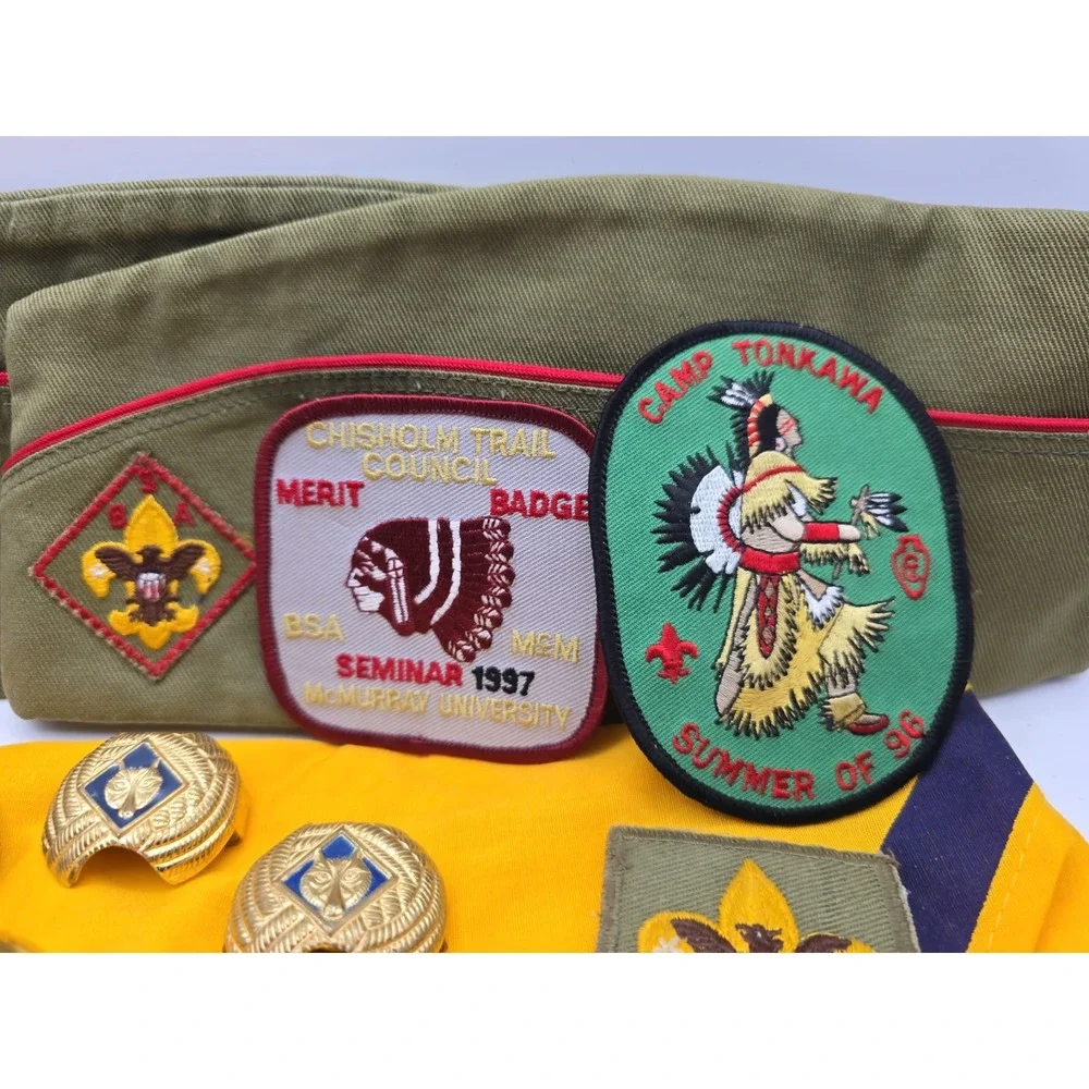 VTG Boy Scouts Lot – Hats with Patches, Cub Scouts & Neckerchiefs